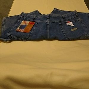 Carpenter Cargo Shorts NWTs